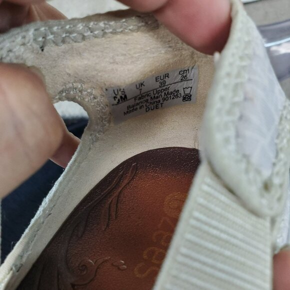 Bzees Shoes Womens Size 9 Duet Gray Sandals With Arch Support - Picture 3 of 9